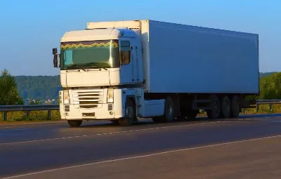 İzmir ile Karahallı Arası Öğrenci Eşyası Taşıma